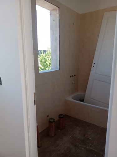 Imagen 10 de 15 de Casa En Venta Ubicado En El Cantón Puerto, Escobar, G.b.a. Zona Norte