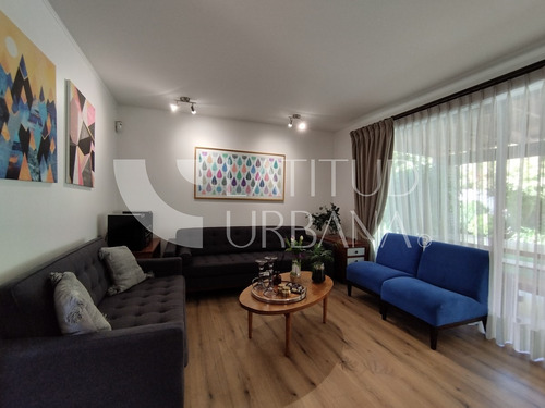 Disponible 30 Marzo, Útil 140 M2, Terreno 350 M2. Piscina