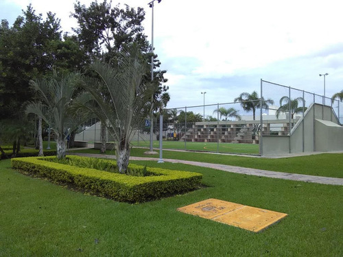 Casa En Jardines 4 0