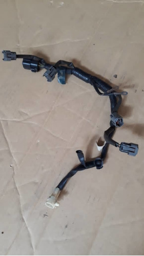 Ramal De Inyectores Mazda B2600 Bt50  Le Falta Un Conector