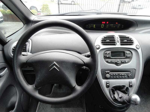 Imagem 11 de 12 de Citroen Xsara Picasso Exclusive 1.6 16v 4p