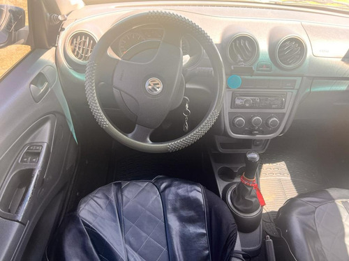 Volkswagen Gol Sedan 1.6 Comfortline 101cv