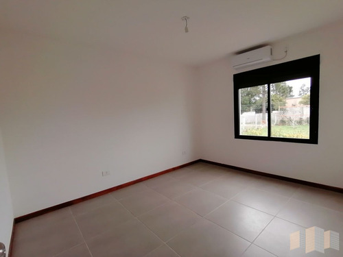 Imagen 12 de 20 de Preciosa Casa En Valle Di Saronno
