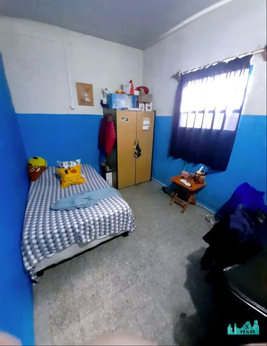 Venta! 2 Casas En Mismo Padron. Amplio Terreno! Bolivar!