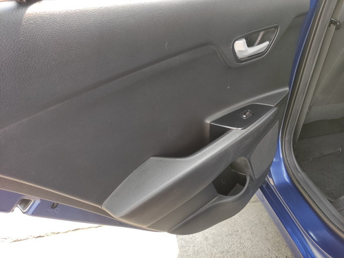 Imagen 13 de 13 de Kia Rio Sedan Lx 1.6l L4 121hp Mt 2018