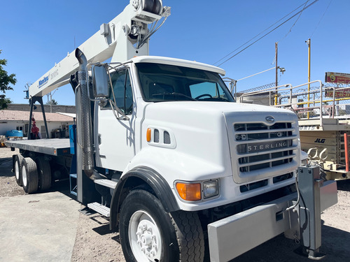Grua Titan Manitex 26101c De 26 Tons En Camion Sterling 2005