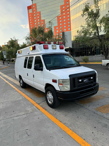 Ford Econoline E350 Ambulancia