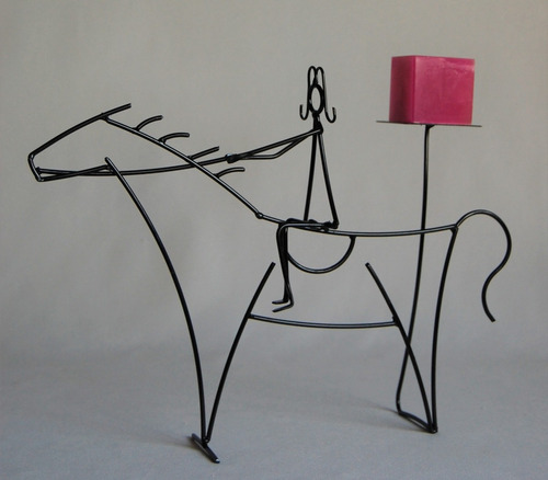 Centro De Mesa Artesanal Nena Andando A Caballo Con Vela