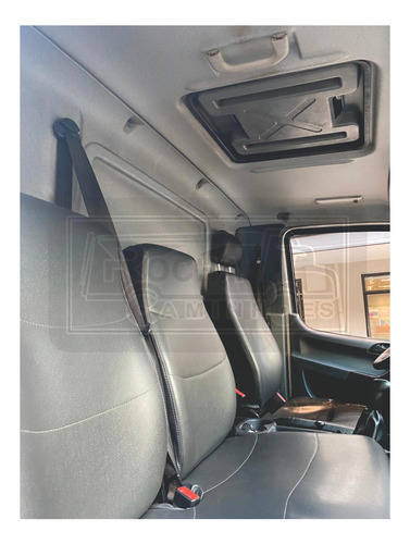 Mb Mercedes Accelo 1016 4x2 Ano 2016 Com Plataforma 6,5 Mt