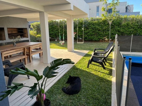 Casa En Alquiler En Lagoon Pilar, Pilar, G.b.a. Zona Norte