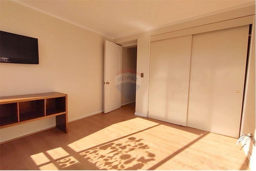 Oportunidad!!! 100m2 Metro Manquehue Uf 7890