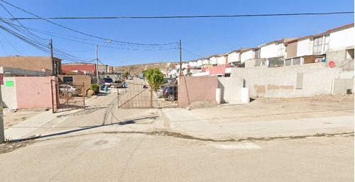 Casa De Remate En Los Valles Tijuana Solo Con Recursos Propios -aacm