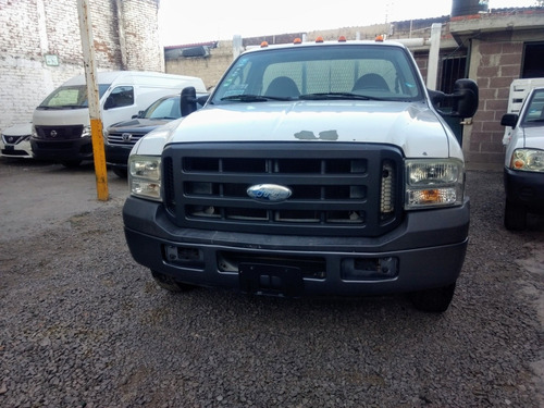 Imagen 2 de 13 de Ford F-350 Xl Suoer Duty