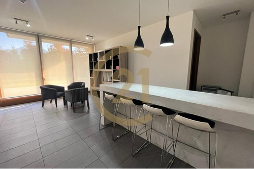 Excelente Departamento En Venta En Las Condes