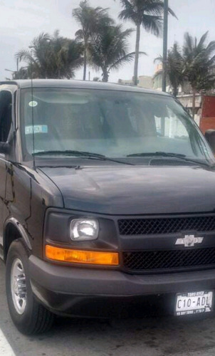 Express Van 15 Pasajeros 2015 Motor 6.0