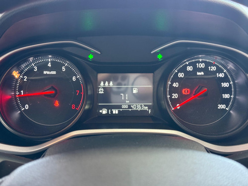 Chevrolet Onix plus 1.0 Lt 4p