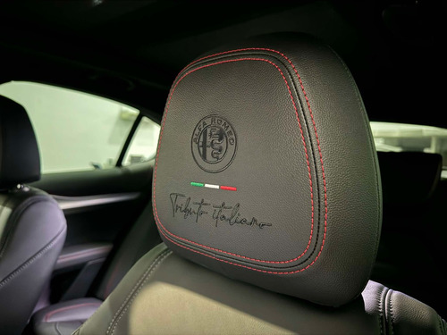 Alfa Romeo Stelvio 2.0 280cv At Q4 Veloce