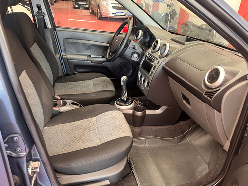 Ford Fiesta 1.6 16v Se Flex 5p