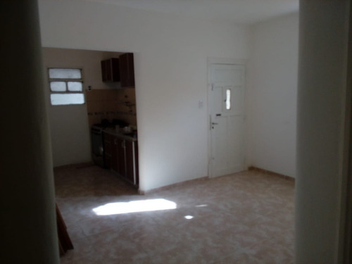 Imagen 3 de 13 de Casa Barrio Residencial América