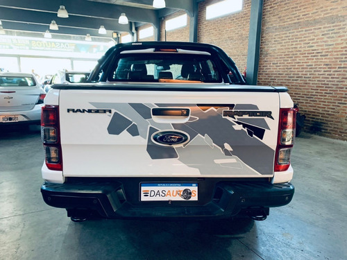 Imagen 4 de 15 de Ford Ranger Raptor 2019