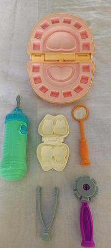 Imagen 2 de 3 de Play-doh Odontologo, Set Mini Doctor .