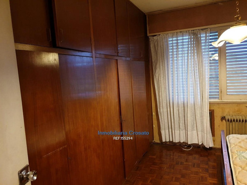 Casa De Tres Dormitorios Con Dos Gges Y Fondo