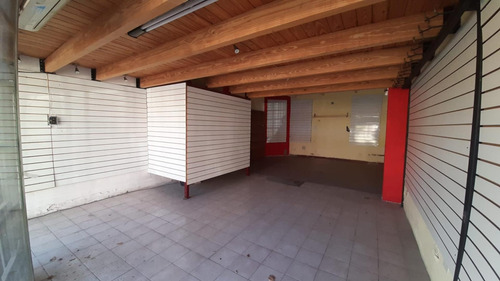 Imagen 4 de 11 de Local Comercial Campana - Centro