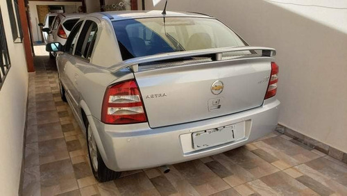 Chevrolet Astra 2.0 Especial Advantage Flex Power 5p 133 Hp