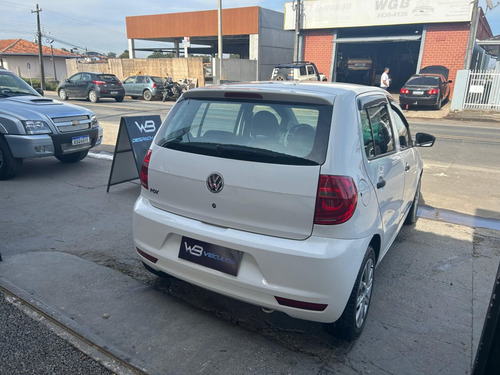 Volkswagen Fox 1.0 MI 8V FLEX 4P MANUAL