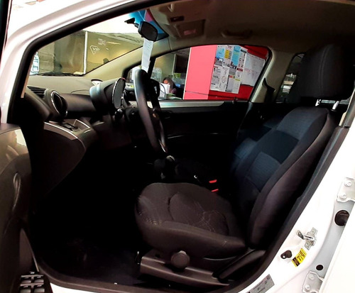 Imagen 12 de 15 de Chevrolet Beat 2019 Paq C