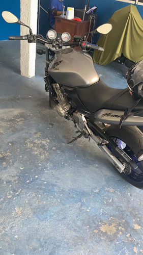 Imagem 1 de 4 de Honda Hornet