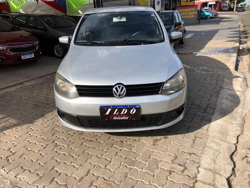 Imagem 2 de 8 de Volkswagen Fox Trend 1.6 Flex