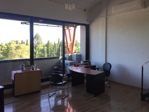 Imagen 4 de 9 de Amplia Oficina En Venta En Las Toscas Office