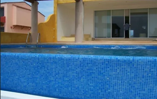 Casa En Venta En Playa Blanca, Zihuatanejo, Gro, México
