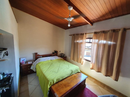 Imagem 4 de 6 de A.a01 Linda Casa Com Piscina Á Venda.
