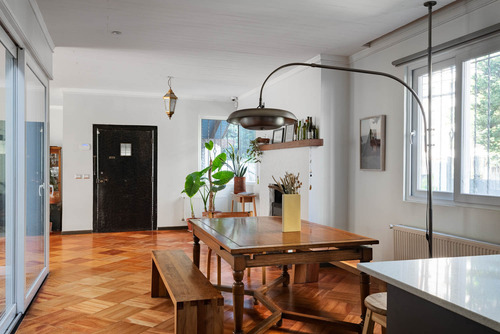 Preciosa Casa Con Gran Terreno En Providencia