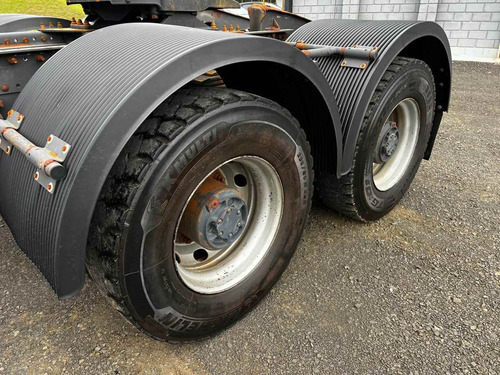 Caminhao Volvo Fh 520
