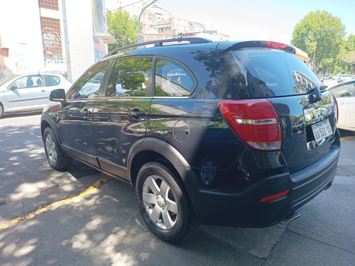 Imagen 6 de 14 de Chevrolet Captiva Ls 2.4 M/t 2016