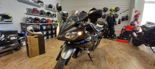 Imagen 2 de 15 de Yamaha R15 - Usado - Ahora 12/18