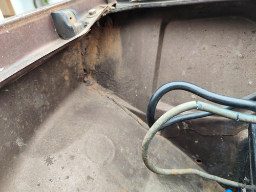 Carro Com Ótima Estrutura Alinhanda