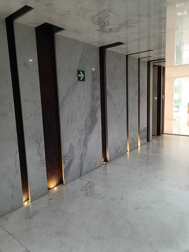 Oficina En Bosque De Las Lomas, Ideal Para Consulta Privada