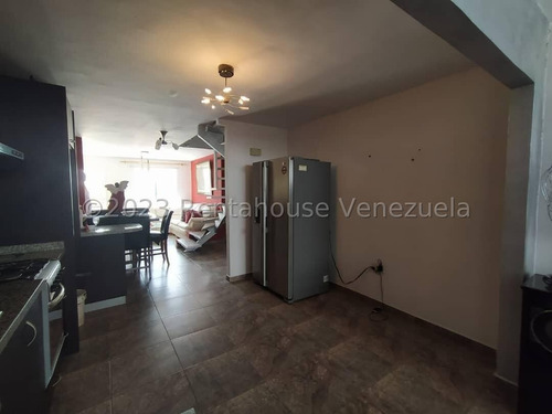 Excelente Oportunidad De Inversión En Casa Dúplex En Venta En La Urb Terraza De Ensenada Barquisimeto Rah Ve