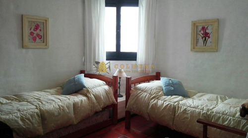 Apto 2 Dor, 2 Baños, Y Terraza Con Parrillero Y A Metros Del Mar. Consulte!!!!!!-ref:1788