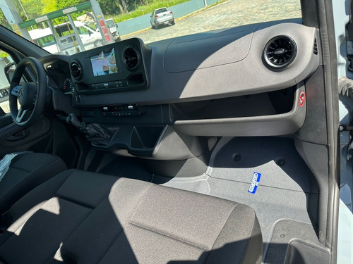 Mercedes-Benz Sprinter Van 417 Extra Longa