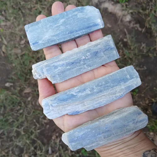 Cianita Azul Piedra Energética Calma Y Da Claridad Mental Azul Claro