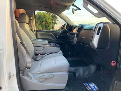 Imagen 12 de 14 de Chevrolet Silverado Crew Cab 4x4, 2016