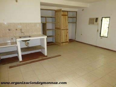 Imagen 8 de 9 de Edificio Comercial - Colon