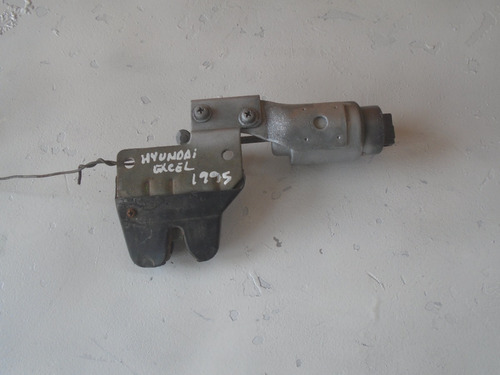 Vendo Cerradura De Tapa De Maletero De Hyundai Excel, 1995