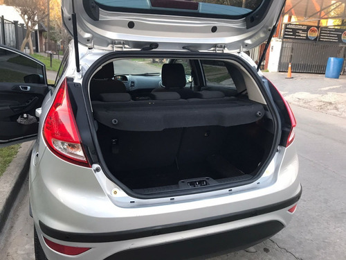 Imagen 3 de 7 de Ford Fiesta Kinetic Se