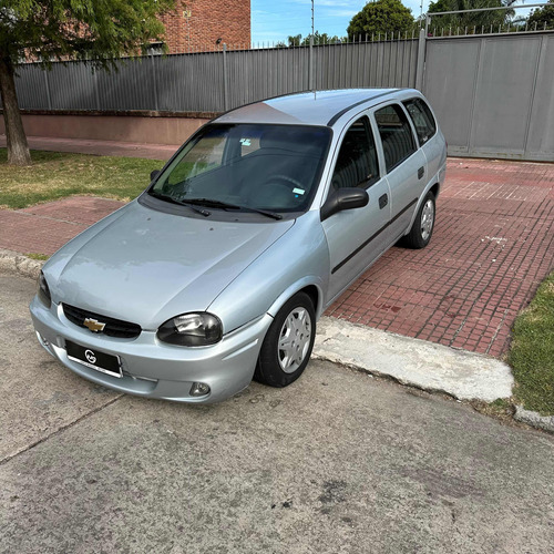 Chevrolet Corsa 1.6 Wagon Classic Gls